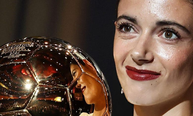 أيتانا بونماتي تفوز بجائزة الكرة الذهبية 2024 لأفضل لاعبة (صور)