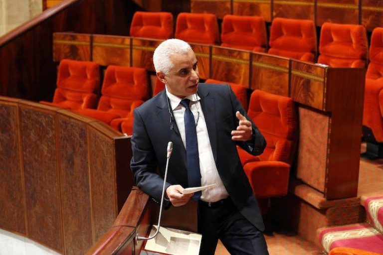 “التعديل الحكومي”…أيت الطالب يركب سفينة المغادرين لحكومة أخنوش