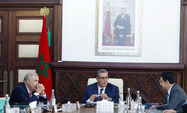 الحكومة تطلع على اتفاق الاعتراف المتبادل ب”البيرمي” بين المغرب وإسبانيا الحكومة تطلع على اتفاق الاعتراف المتبادل ب”البيرمي” بين المغرب وإسبانيا