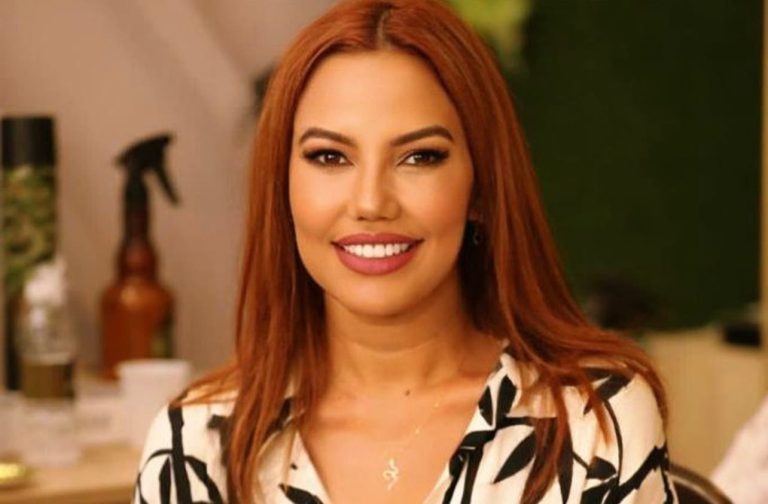 الفنانة حسناء مومني تروي تجربتها مع الغدر من إحدى صديقاتها
