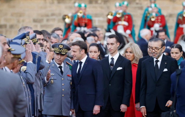 المغرب وفرنسا يوقعان على مجموعة من الاتفاقيات