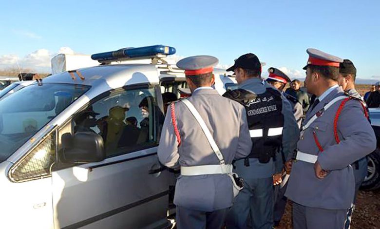 الدرك الملكي بالجديدة يضبط شحنة ضخمة من المخدرات الدرك الملكي بالجديدة يضبط شحنة ضخمة من المخدرات