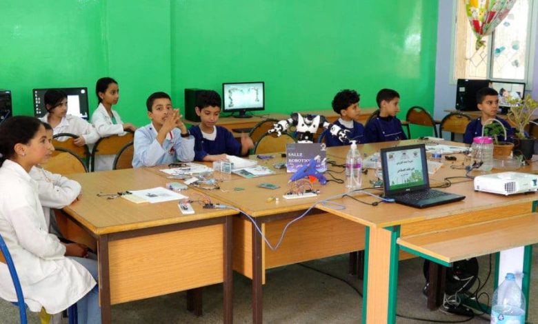 تزنيت : عدم توزيع حواسيب لمؤسسات ” الريادة ” يعطل التدريس الفعال تزنيت : عدم توزيع حواسيب لمؤسسات ” الريادة ” يعطل التدريس الفعال