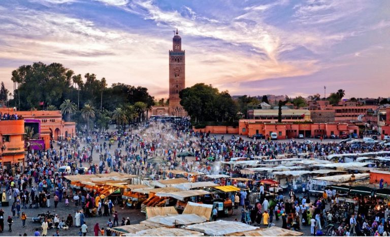 اليومية الفرنسية “لوفيغارو”..استثمارات ضخمة تضع المغرب في طليعة الوجهات السياحية العالمية