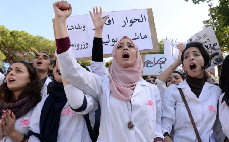 طلبة الطب : الوساطة مستمرة مع وسيط المملكة