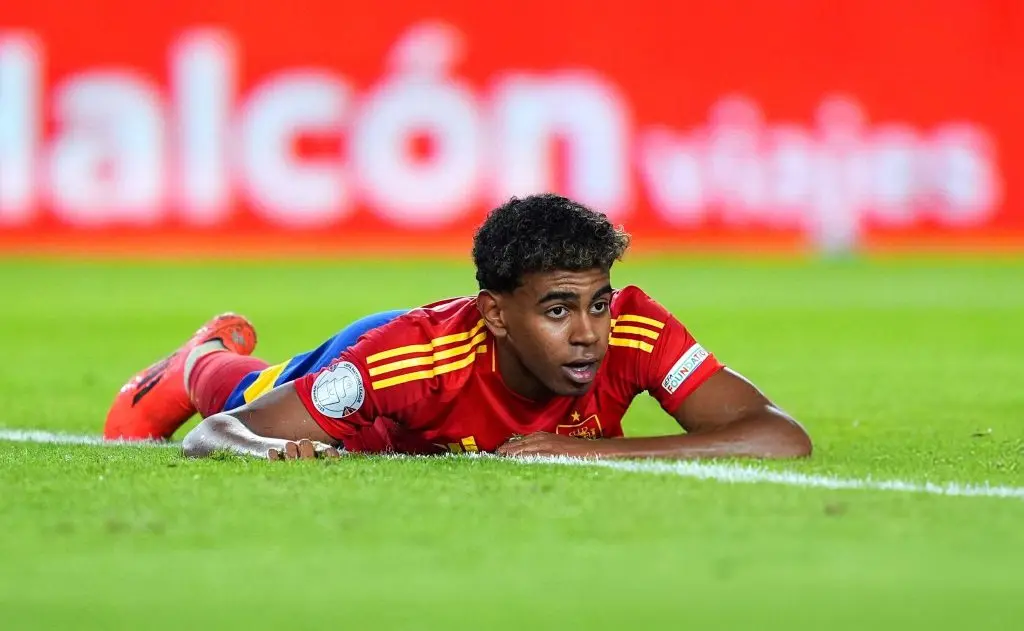 لامين يامال يثير الرعب في برشلونة بعد مباراة إسبانيا ضد الدنمارك