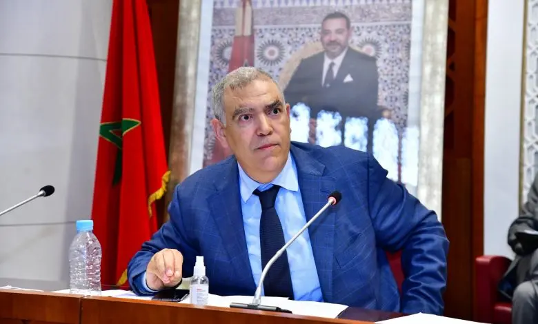 وزير الداخلية يعلن عن إنشاء مراحيض عمومية مجانية في مختلف المدن المغربية