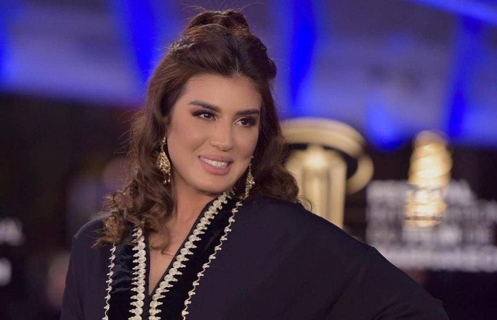 مريم باكوش تعتذر من متابعيها: “سمحولي على التفاهة ديالي” (صورة)