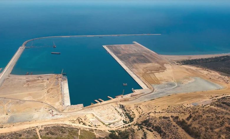 المغرب يخطط للهيمنة على الممر الاقتصادي العالمي عبر ميناء الناظور الجديد المغرب يخطط للهيمنة على الممر الاقتصادي العالمي عبر ميناء الناظور الجديد