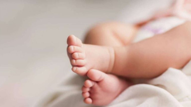 صادم.. العثور على جثة رضيع بحاوية للأزبال في الدار البيضاء صادم.. العثور على جثة رضيع بحاوية للأزبال في الدار البيضاء