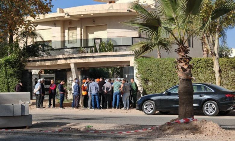 فاس.. حملة تحرير الملك العمومي تطال فيلات لكبار المسؤولين ورجال الأعمال فاس.. حملة تحرير الملك العمومي تطال فيلات لكبار المسؤولين ورجال الأعمال