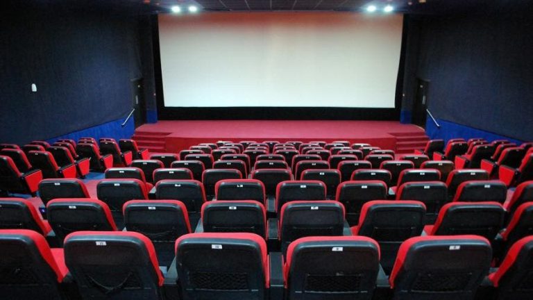 مشروع بناء قاعة سينمائية بالناظور.. إخلال بالتزامات واتجاه جديد لتحويل المشروع