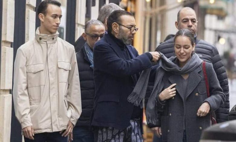 هو الملك والأب والصديق في الطريق ” صور” هو الملك والأب والصديق في الطريق ” صور”