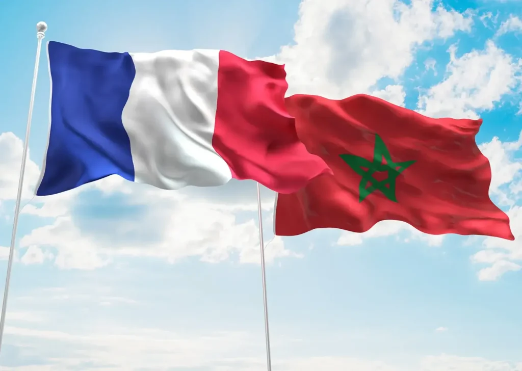 وزير الخارجية الفرنسي يشيد بالشراكة النموذجية بين المغرب وبلاده