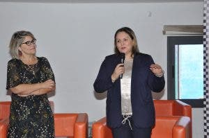 بركان .. اختتام برنامج التمكين الاقتصادي للنساء ذوات إعاقة 9 بركان .. اختتام برنامج التمكين الاقتصادي للنساء ذوات إعاقة