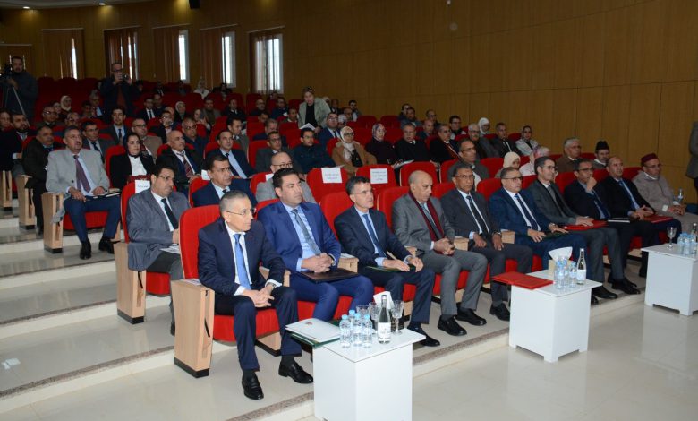 وجدة .. اللقاء الجهوي التشاوري للجهوية المتقدمة لجهة الشرق وجدة .. اللقاء الجهوي التشاوري للجهوية المتقدمة لجهة الشرق