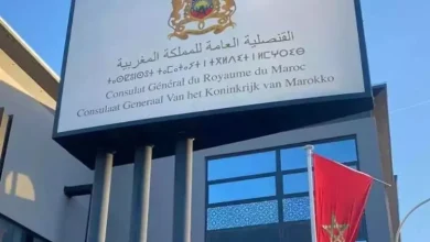مغاربة مورسيا يعانون من طول المواعيد وتعقيد الإجراءات في القنصلية العامة