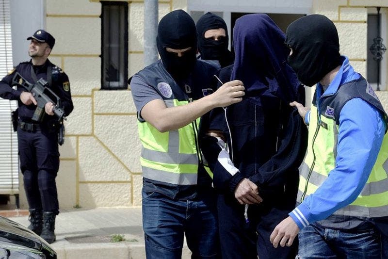 إسبانيا تُطيح بانفصالية خططت لهجمات إرهابية ضد المغرب