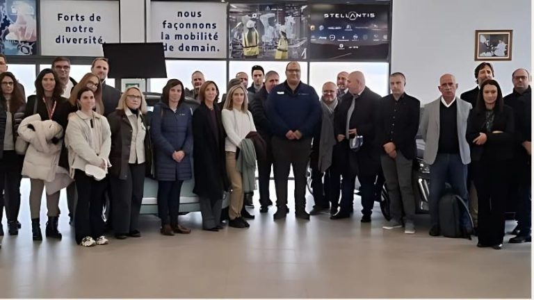 اتحاد مصنعي السيارات بإسبانيا يستكشف فرص الاستثمار بالمغرب