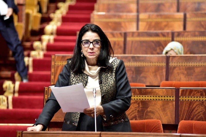 السغروشني تعد “مدن المونديال” بتغطية كاملة من الجيل الخامس من الأنترنت