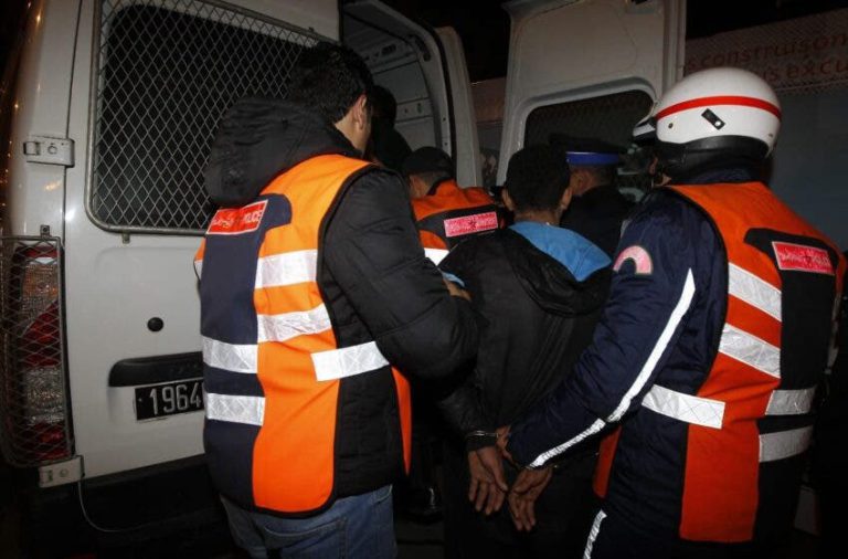 عملية ميدانية ناجحة.. الشرطة القضائية بجرسيف تحل لغز سرقة معقدة عملية ميدانية ناجحة.. الشرطة القضائية بجرسيف تحل لغز سرقة معقدة