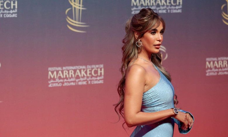 محكمة مراكش تدين الفنانة كريمة غيث بالحبس النافذ والغرامة (فيديو) محكمة مراكش تدين الفنانة كريمة غيث بالحبس النافذ والغرامة (فيديو)