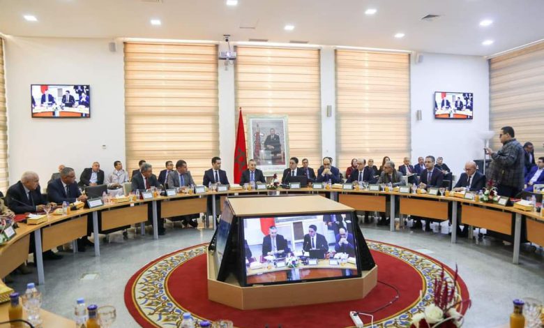 لقاءات تشاورية جهوية لإعداد خارطة الطريق للتجارة الخارجية لسنة 2025 لقاءات تشاورية جهوية لإعداد خارطة الطريق للتجارة الخارجية لسنة 2025