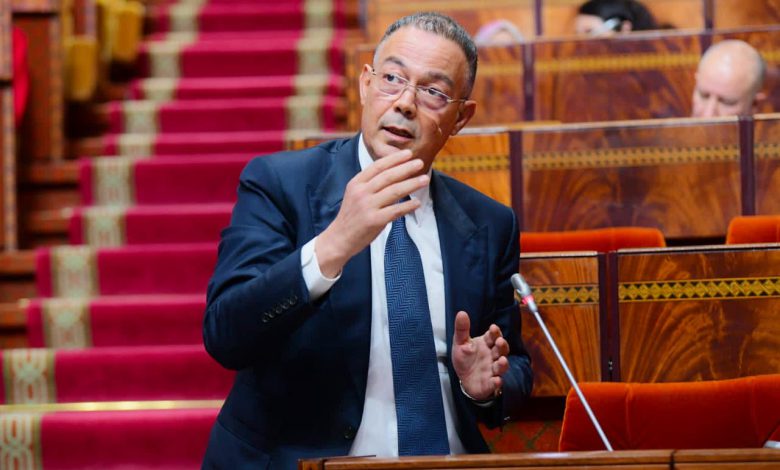لقجع: 80% من الموظفين سيستفيدون من الإعفاء من الضريبة عن الدخل لقجع: 80% من الموظفين سيستفيدون من الإعفاء من الضريبة عن الدخل