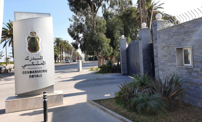 المواطنون يستقبلون بالجديدة رأس السنة في ظل تدابير دركية استثنائية المواطنون يستقبلون بالجديدة رأس السنة في ظل تدابير دركية استثنائية