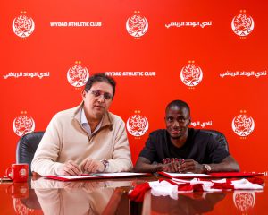 المهاجم الجنوب إفريقي ثيمبينكوسي ينضم للوداد