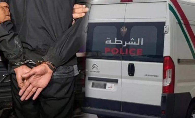 الشرطة توقف 14 شخصًا بسبب تحطيم السيارات في الدار البيضاء