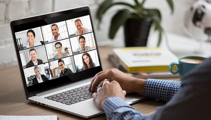 مديرية أمن نظم المعلومات تحذر من ثغرة خطيرة في برنامج “Zoom”