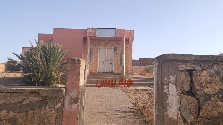 بالصور.. مستوصف صحي بسطات يتحول إلى أطلال تدمي القلب