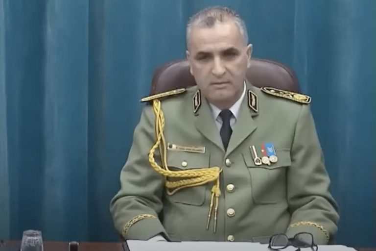 بعد شهور من إقالته.. فرار رئيس المخابرات الجزائرية السابق نحو إسبانيا