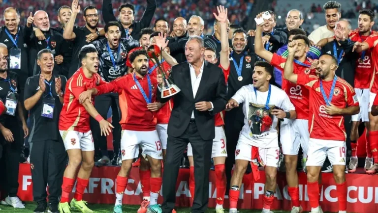 شوبير يكشف سبب عدم ترشح محمود الخطيب لرئاسة الأهلي