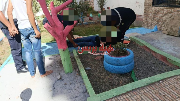 شاب يطعن فتاة ثم يقفز من الطابق الثالث في طنجة