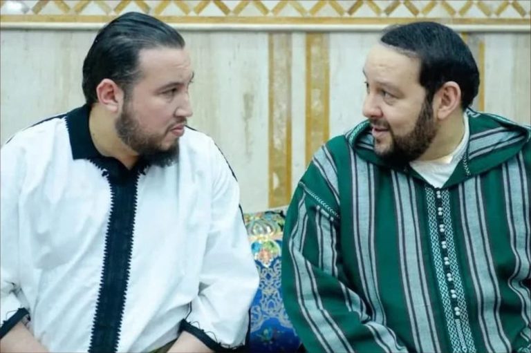 وثيقة رسمية تؤكد تنازل منير القادري عن مشيخة البودشيشية لأخيه معاذ
