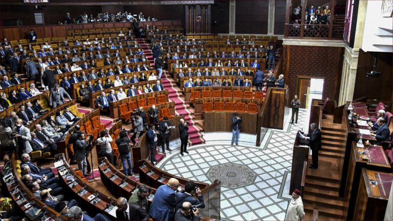 أحزاب الأغلبية تقترح قطع الطريق على الوجوه التي عمرت طويلا في القبة البرلمانية