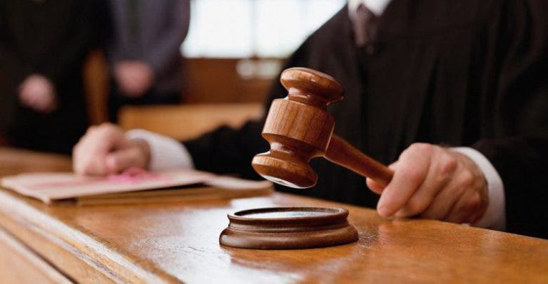 توقيف غير مسبوق يهز القضاء بفاس.. شكاية برلماني تُطيح بمسؤول قضائي بارز